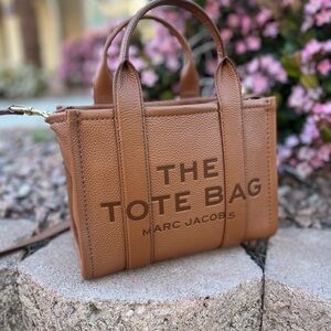 Marc Jacobs Brown Tote Bag